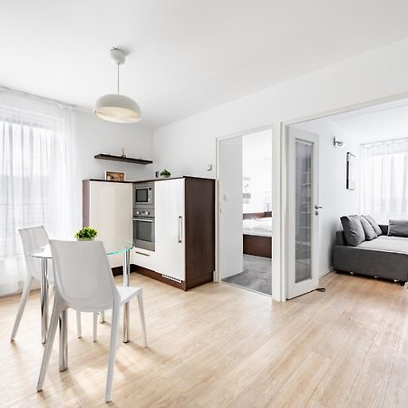 Family Apartment プラハ エクステリア 写真